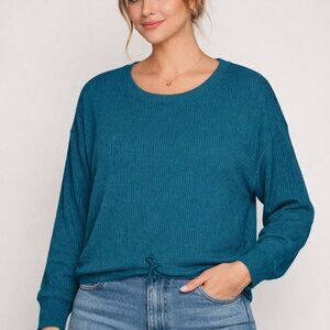 NWOT Express Long Sleeve Ribbed Knit Crop Top Blue - Size Small Petite Oversize